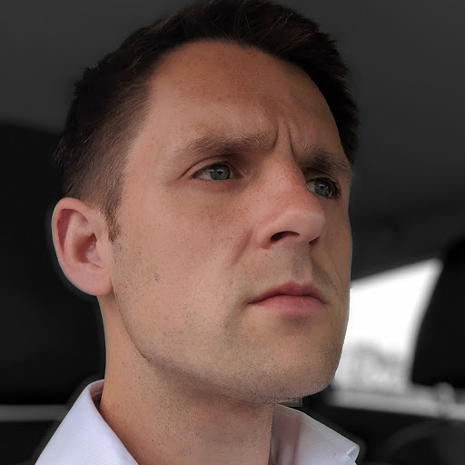 Stephen Roe Photo 18