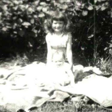 Phyllis Ward Photo 43