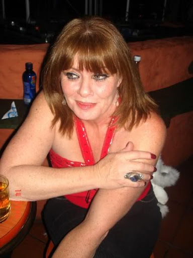 Elizabeth Restrepo Photo 14