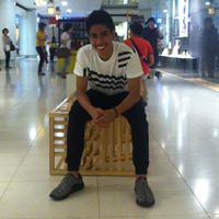 Tristan Velasco Photo 9