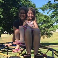 Laura Parks Photo 23