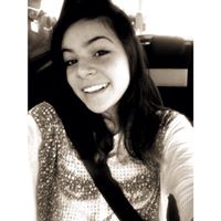 Victoria Mayer Photo 9