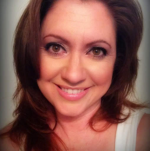 Julie Leonard Photo 29