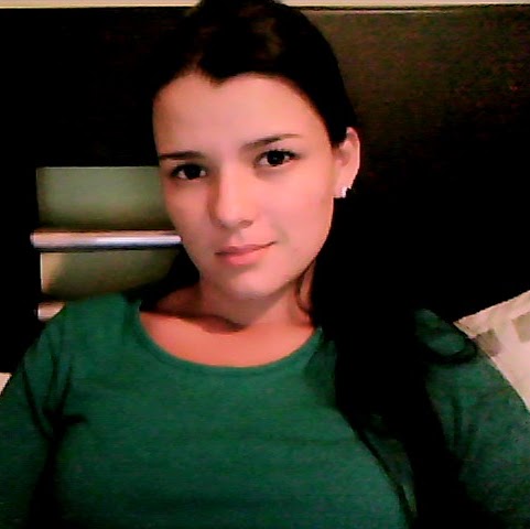 Isabel Salazar Photo 21