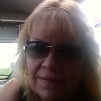 Charleen Hardy Photo 10