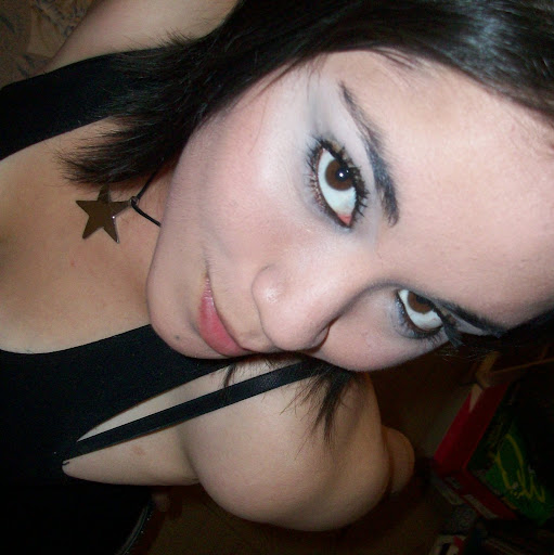 Angeles Torres Photo 7