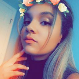 Hannah Ingram Photo 27
