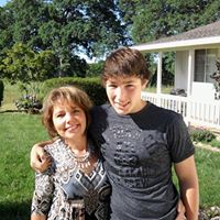 Robin Stratton Photo 23