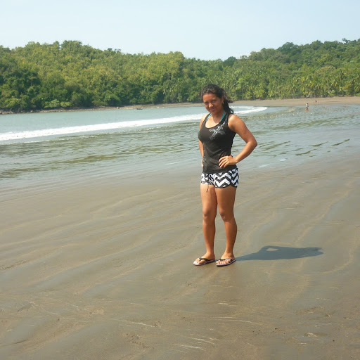 Ana Monroy Photo 24
