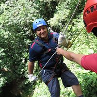 Alejandro Gomez Photo 45