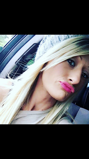 April Hernandez Photo 6