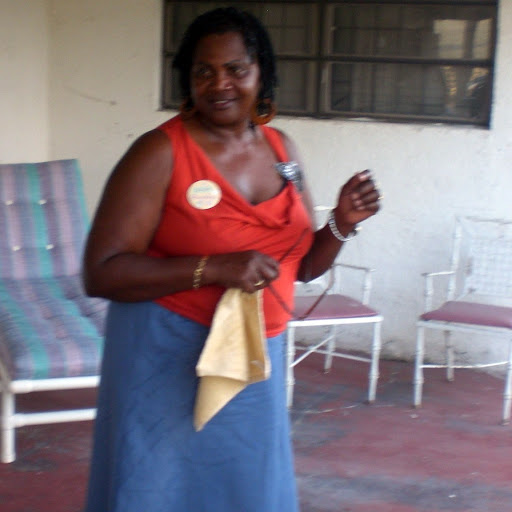 Sandra Seymour Photo 38