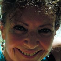Pauline Ross Photo 23