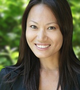 Julie Cho Photo 1