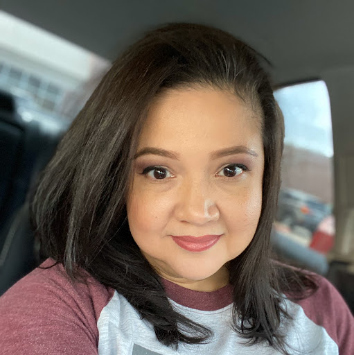 Amy Galindo Photo 9