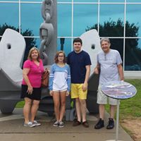 Debbie Pilgrim Photo 15