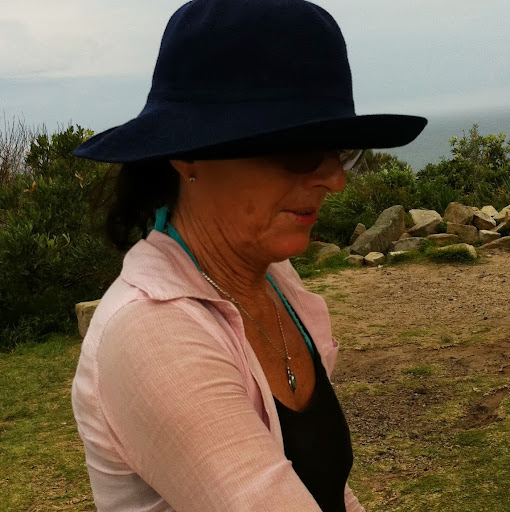 Roberta Brooks Photo 14