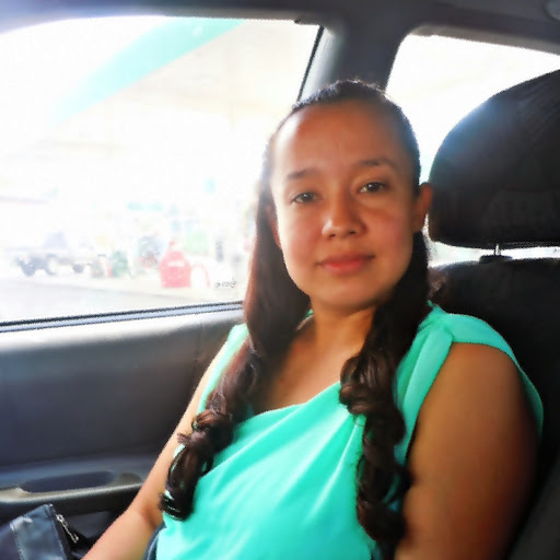 Amelia Cruz Photo 8