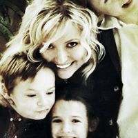 Shannon Shea Photo 8