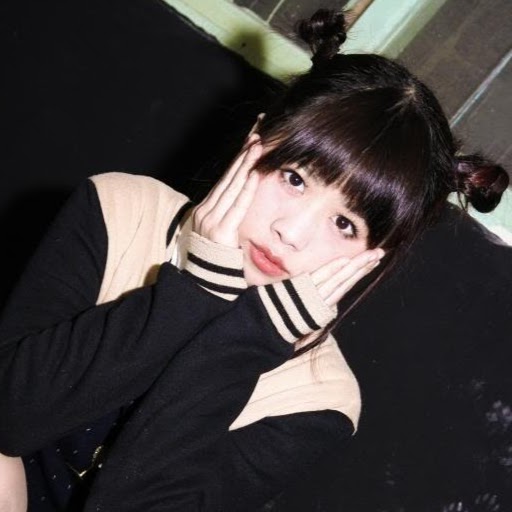 Jenny Wei Photo 23