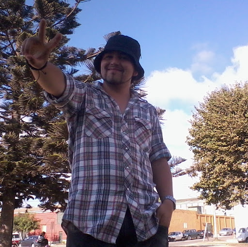 Israel Vega Photo 29