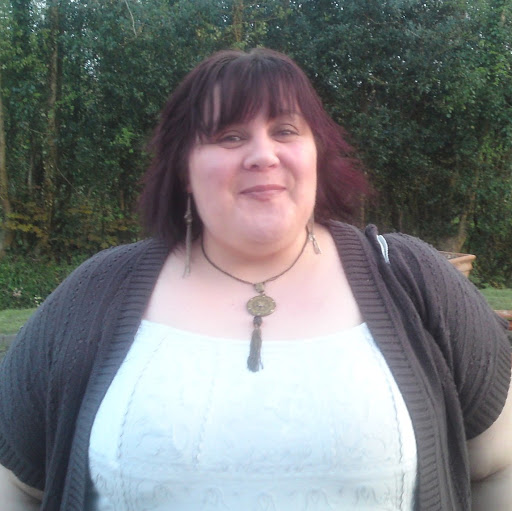 Julie Sheppard Photo 10