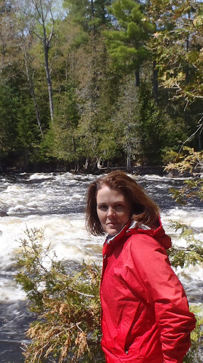 Irene Richard Photo 14