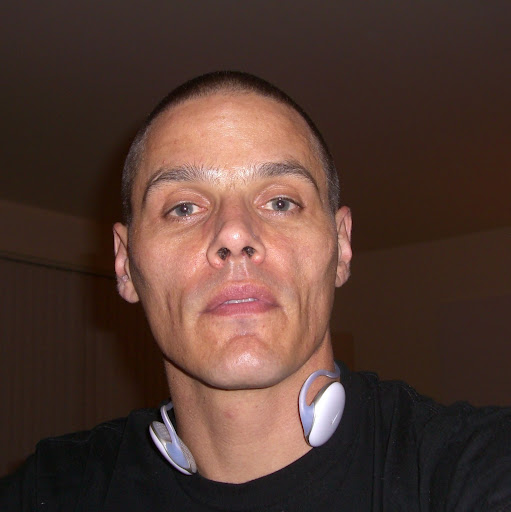 Michael Amos Photo 45