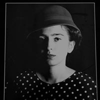 Renee Walden Photo 6