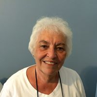 Kathryn Lang Photo 34