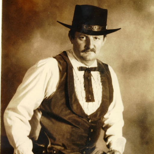 Robert Foote Photo 32
