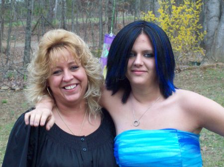Shannon Bell Photo 17
