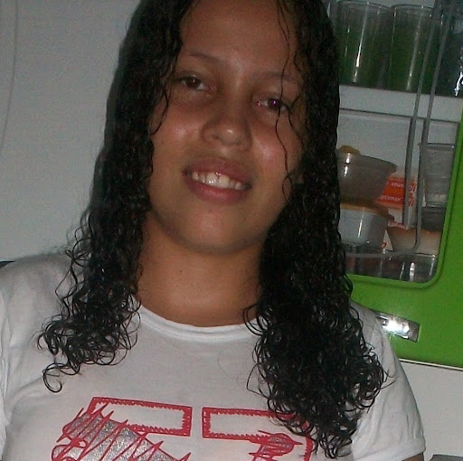 Michele Pimenta Photo 11