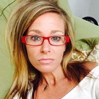 Elizabeth Arnett Photo 18
