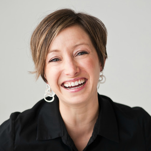 Julia Baumann Photo 8