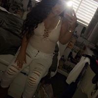 Kaitlin Elliott Photo 20