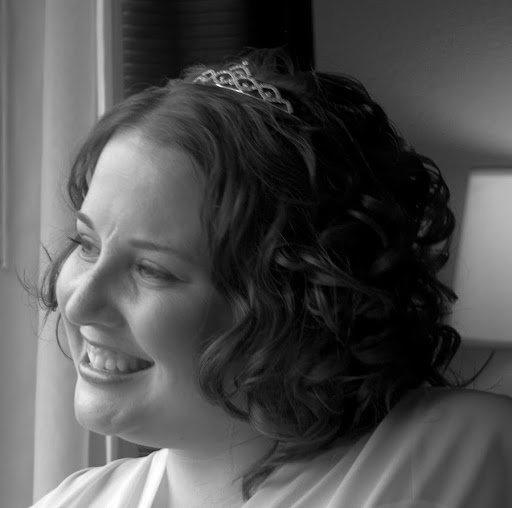 Mary Lawson Photo 31