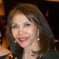 Faye Thompson Photo 18