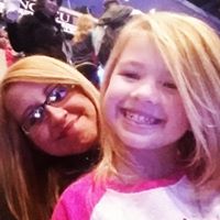 Kirsten Schaefer Photo 28