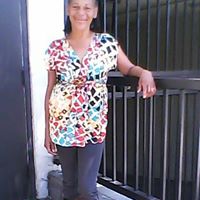 Constance Ross Photo 14