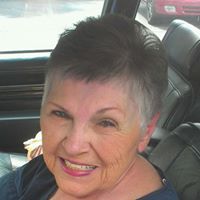 Theresa Everett Photo 18