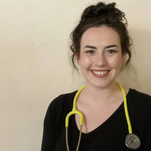 Emily Webster Photo 15