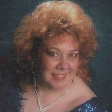 Cathy Hudson Photo 16