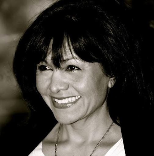 Linda Werner Photo 27