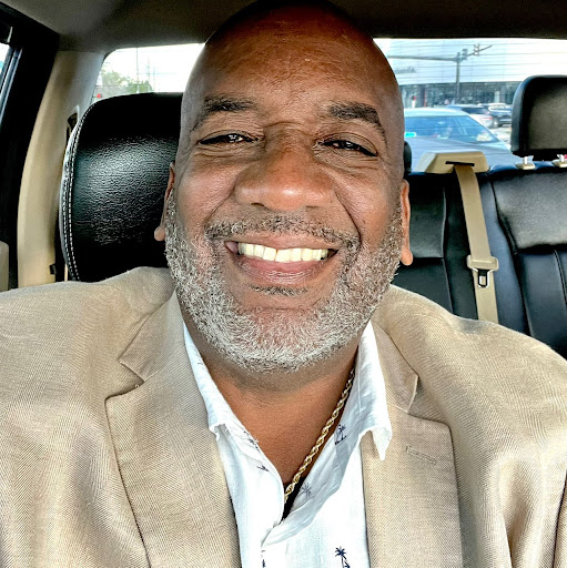 Harold Riley Photo 36