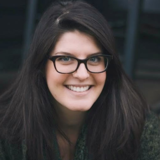 Hannah Ames Photo 19