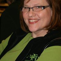 Laura Watkins Photo 43