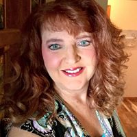 Laura George Photo 10