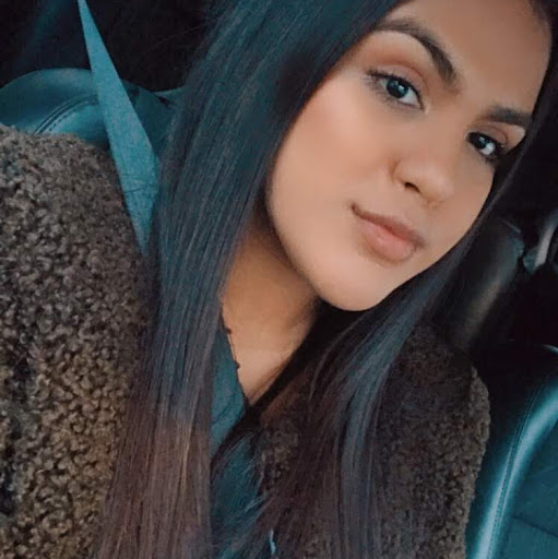 Michelle Vera Photo 19