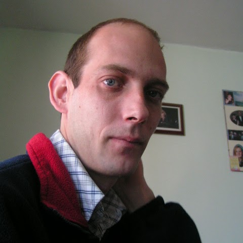 Alex Singleton Photo 37